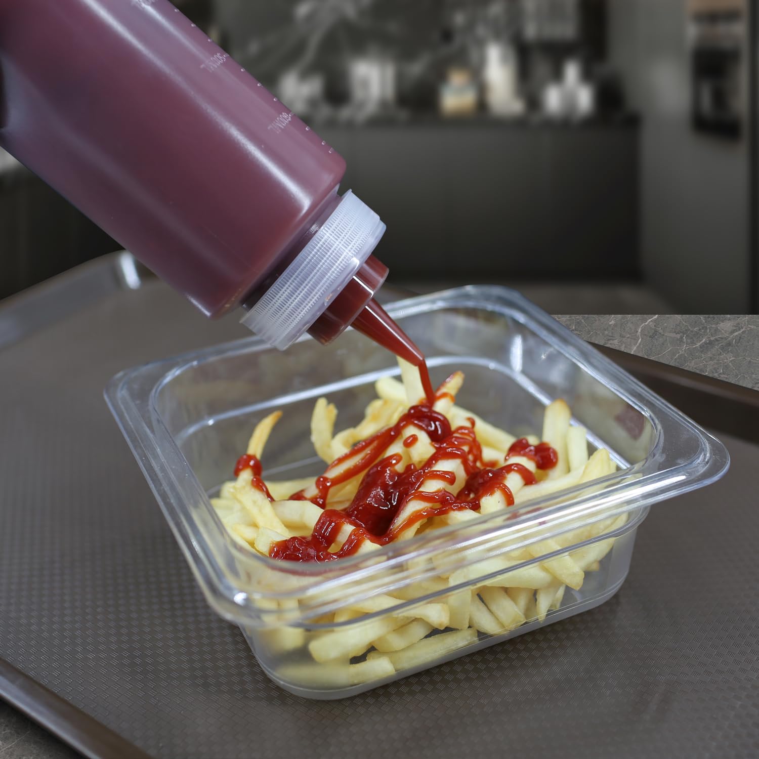 EasyRose Set of 6 Plastic Condiment Squeeze Bottles,Sauce bottle,Squeeze Bottle Dispenser,Refillable With Tip Cap (12 oz) - Image 6
